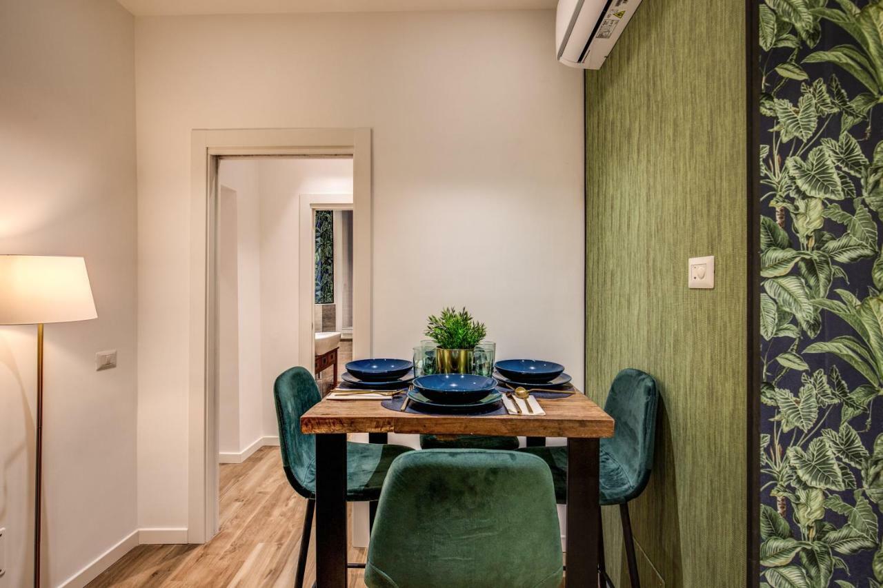 Lovely Rome Apartments - Historic City Center Εξωτερικό φωτογραφία