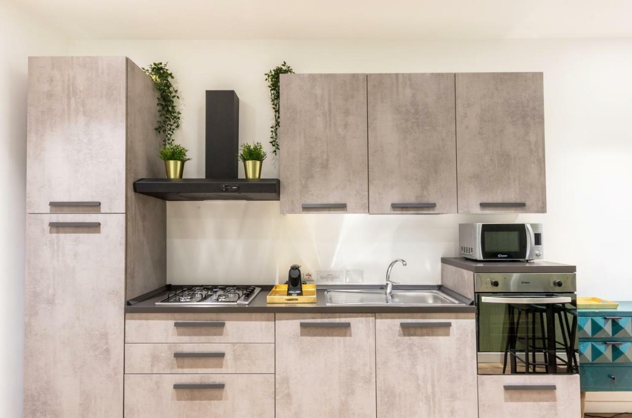 Lovely Rome Apartments - Historic City Center Εξωτερικό φωτογραφία