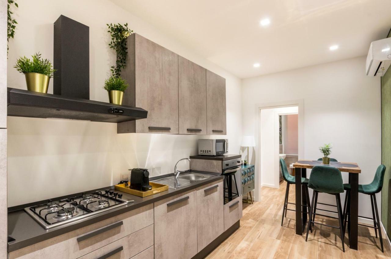 Lovely Rome Apartments - Historic City Center Εξωτερικό φωτογραφία